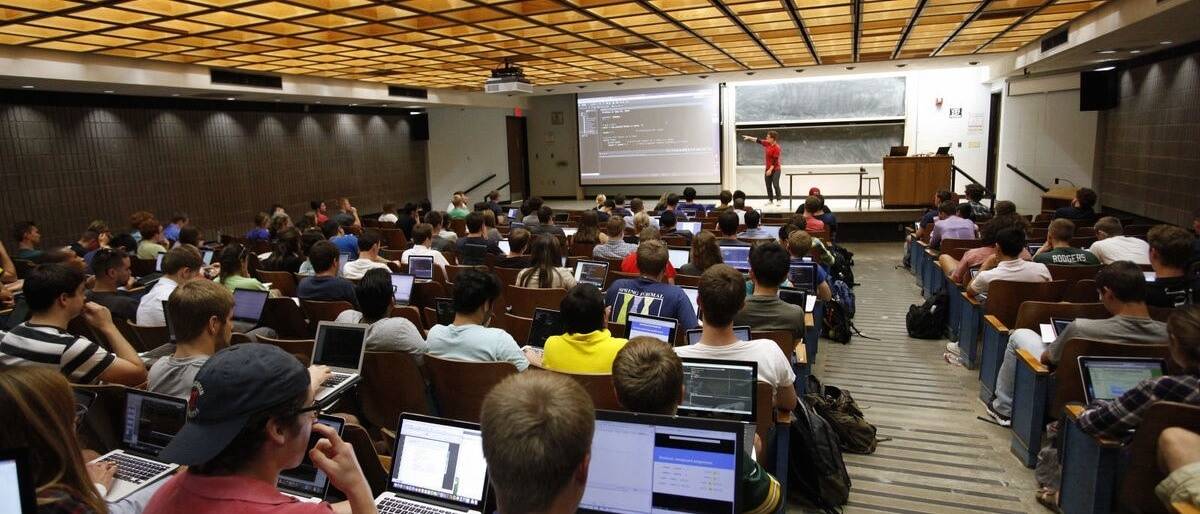 University-of-Wisconsin-computer-science-class